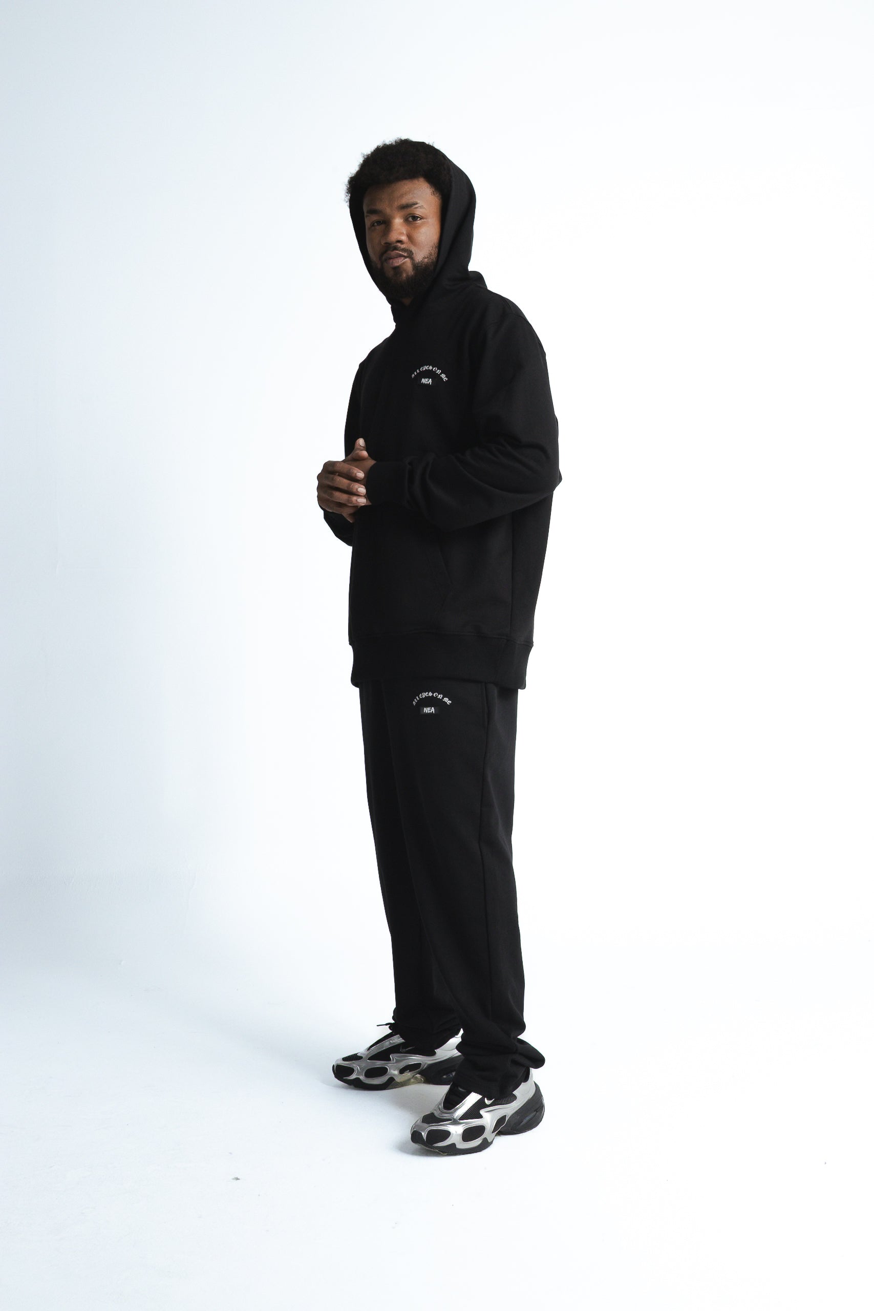 SUDADERA FREEDOM NEGRO NEA