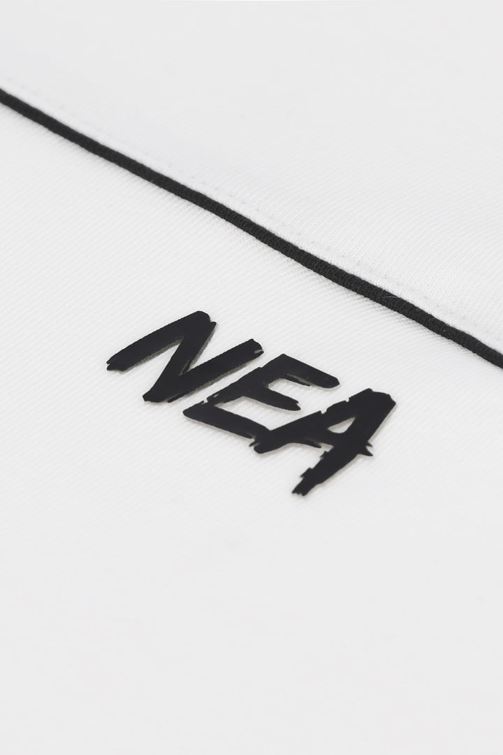 CAMISETA OVERSIZE LOCKED IN NEA