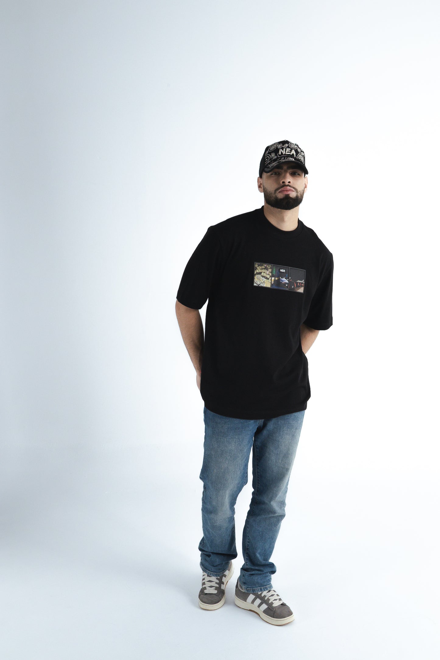 CAMISETA REGULAR HOMBRE CASH NEGRO NEA