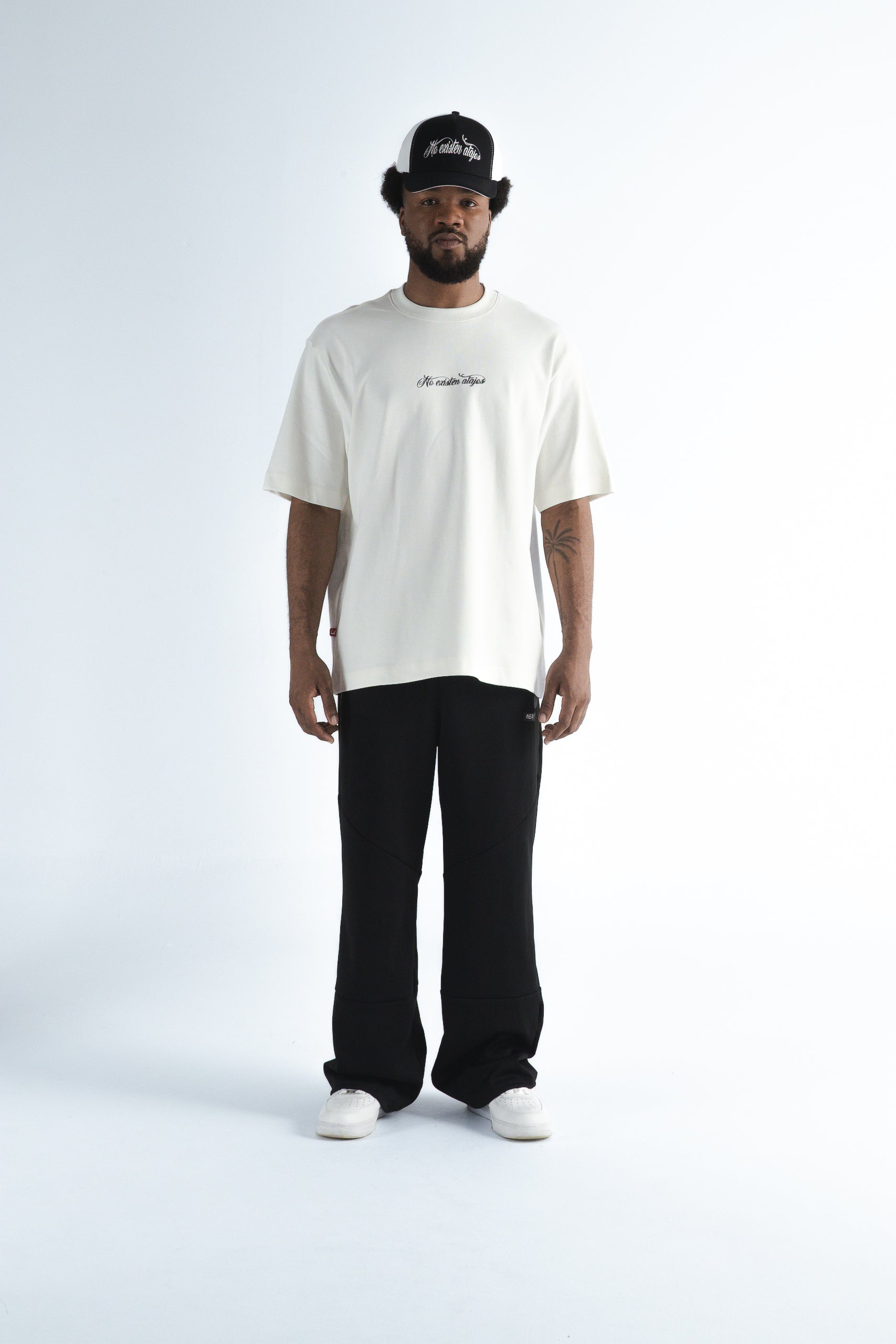 CAMISETA OVERSIZE CHANGES MARFIL NEA