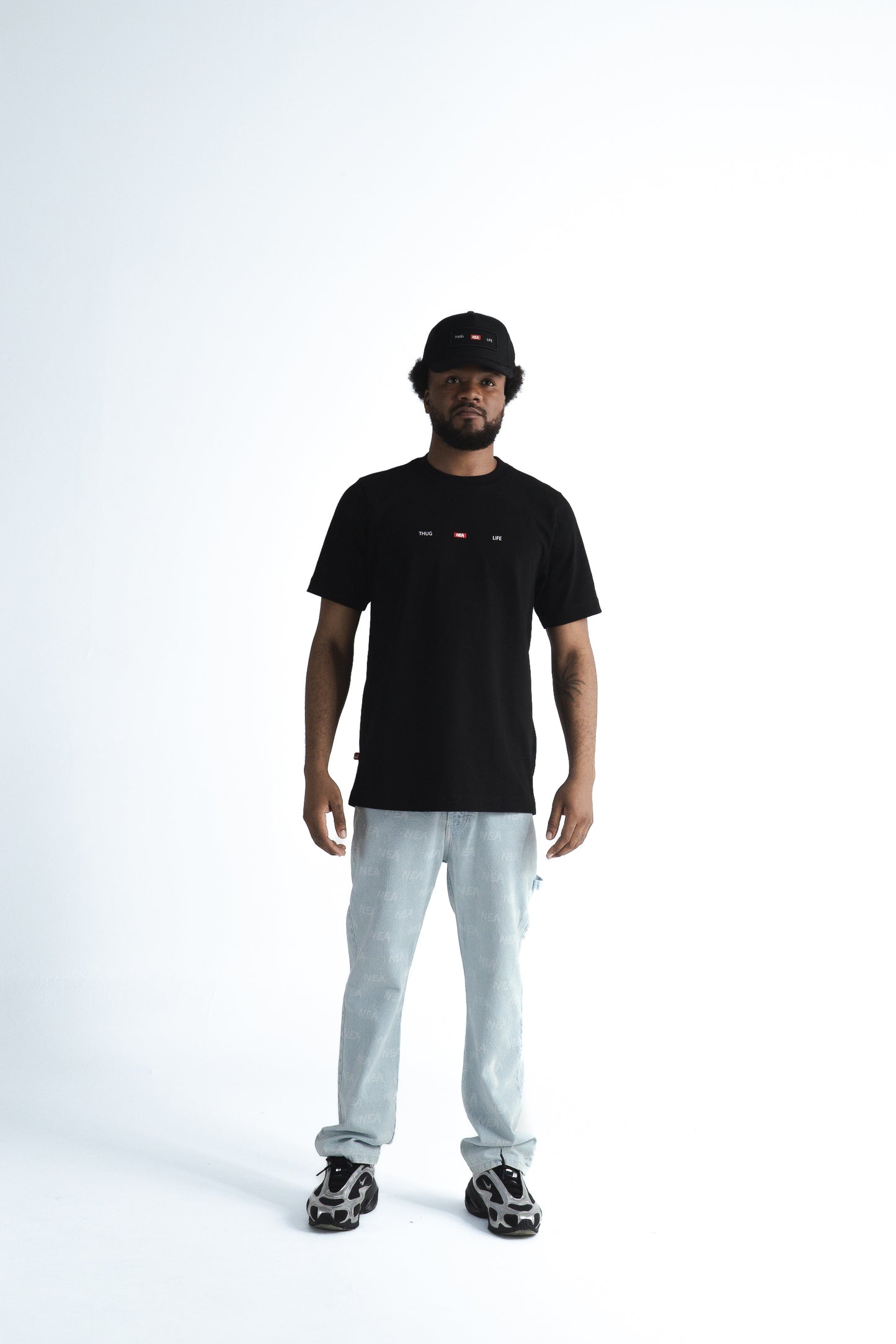 CAMISETA REGULAR HOMBRE THUNG NEGRO