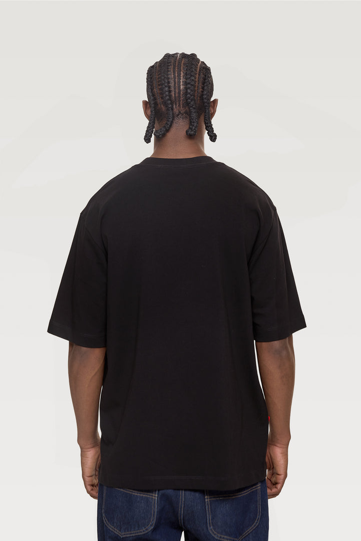 CAMISETA OVERSIZE ONE MORE NEA