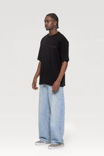 Cargar imagen en la galería, CAMISETA OVERSIZE ICONIC NEA