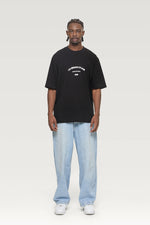 Cargar imagen en la galería, CAMISETA OVERSIZE MO$ NEA