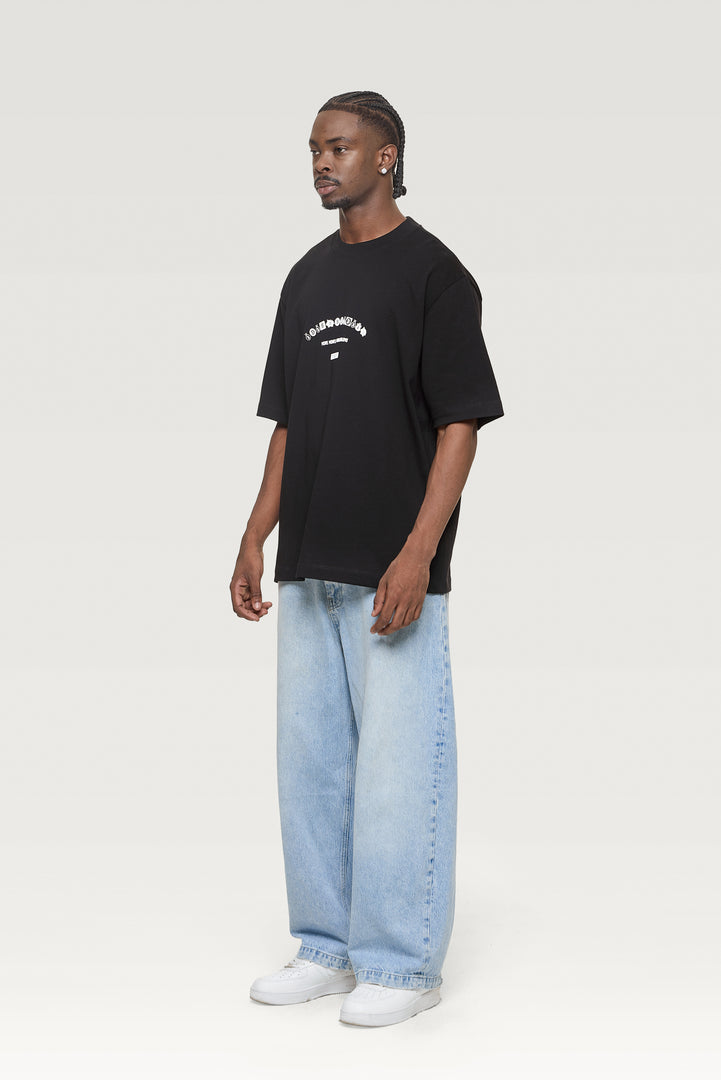 CAMISETA OVERSIZE MO$ NEA