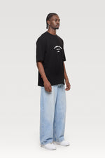 Cargar imagen en la galería, CAMISETA OVERSIZE MO$ NEA