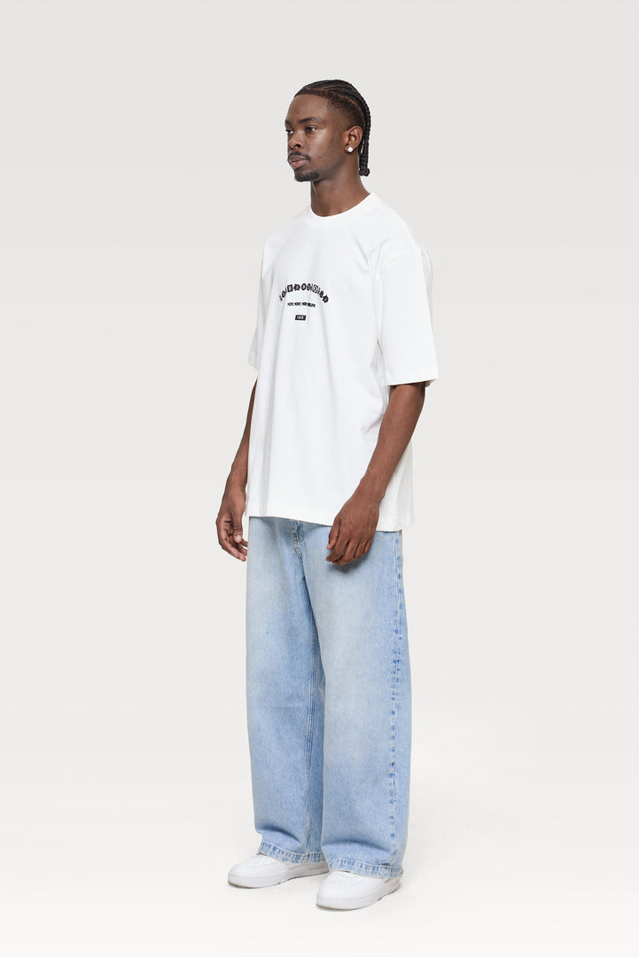CAMISETA OVERSIZE MO$ NEA
