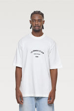 Cargar imagen en la galería, CAMISETA OVERSIZE MO$ NEA
