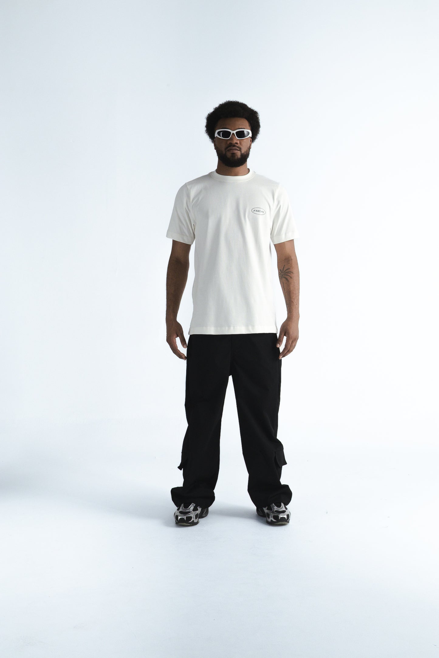 CAMISETA REGULAR HOMBRE RISE MARFIL